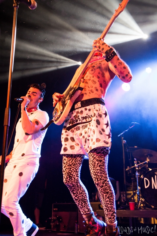 DNCE_Redsession_4