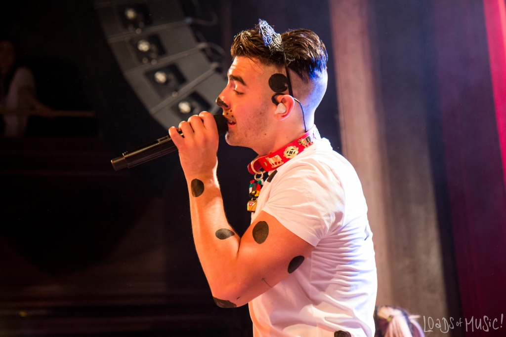 DNCE_Redsession_5