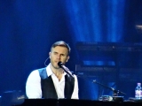 Gary Barlow London O2_w_24