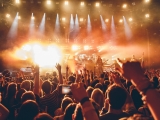 Mumford & Sons / Image source: Apple Music Festival, London 2015